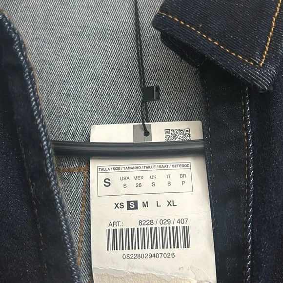 Never Worn Zara Jean button up dress - Picture 6 of 6